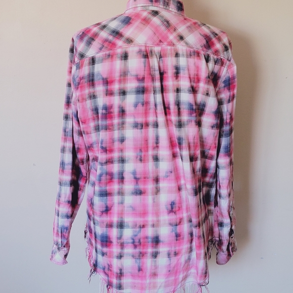 Beachlunchlounge custom button down size large - Picture 5 of 7